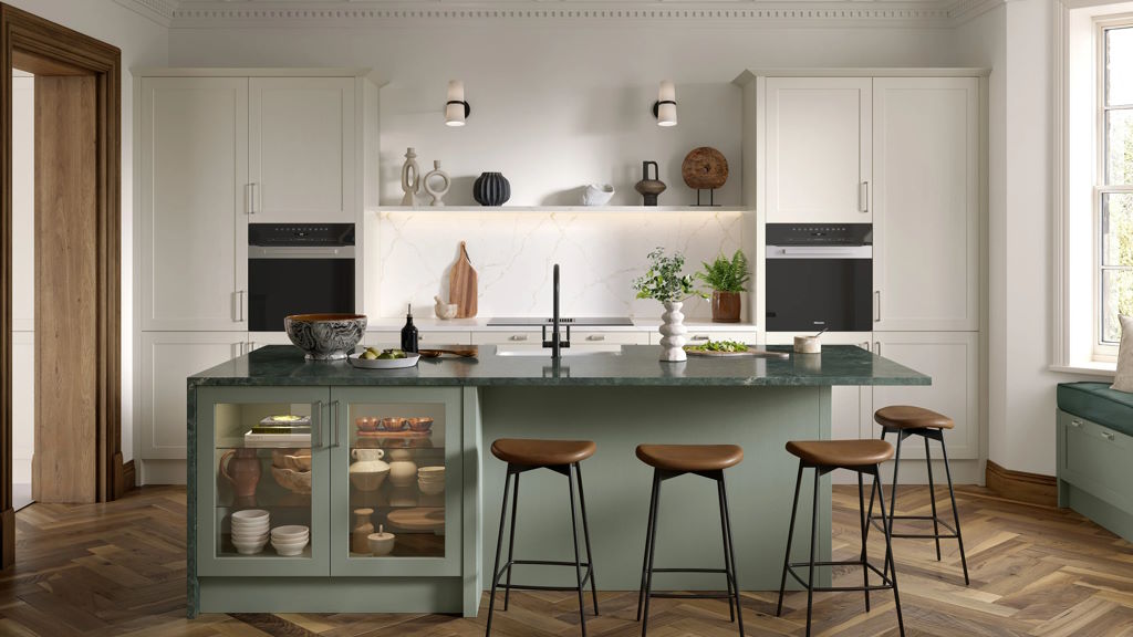 Kitchen Stori / Uform Aldana shaker reed green